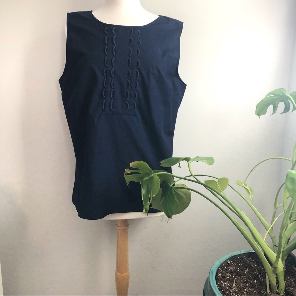 FINAL SALE NTW Banana Republic Navy blue tank top